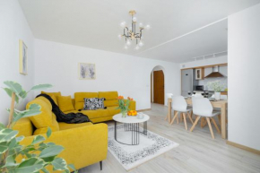 Family Apartment Droga na Bystre by Noclegi Renters